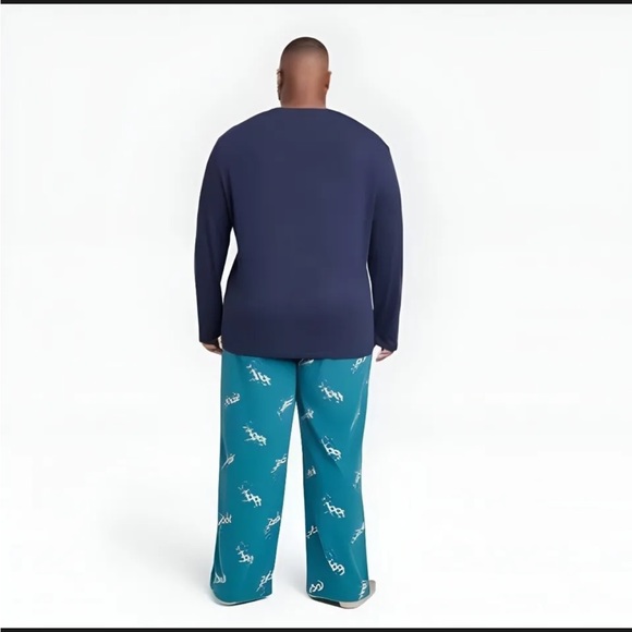 Men’s Goodfellow Pajama Set - Picture 2 of 3